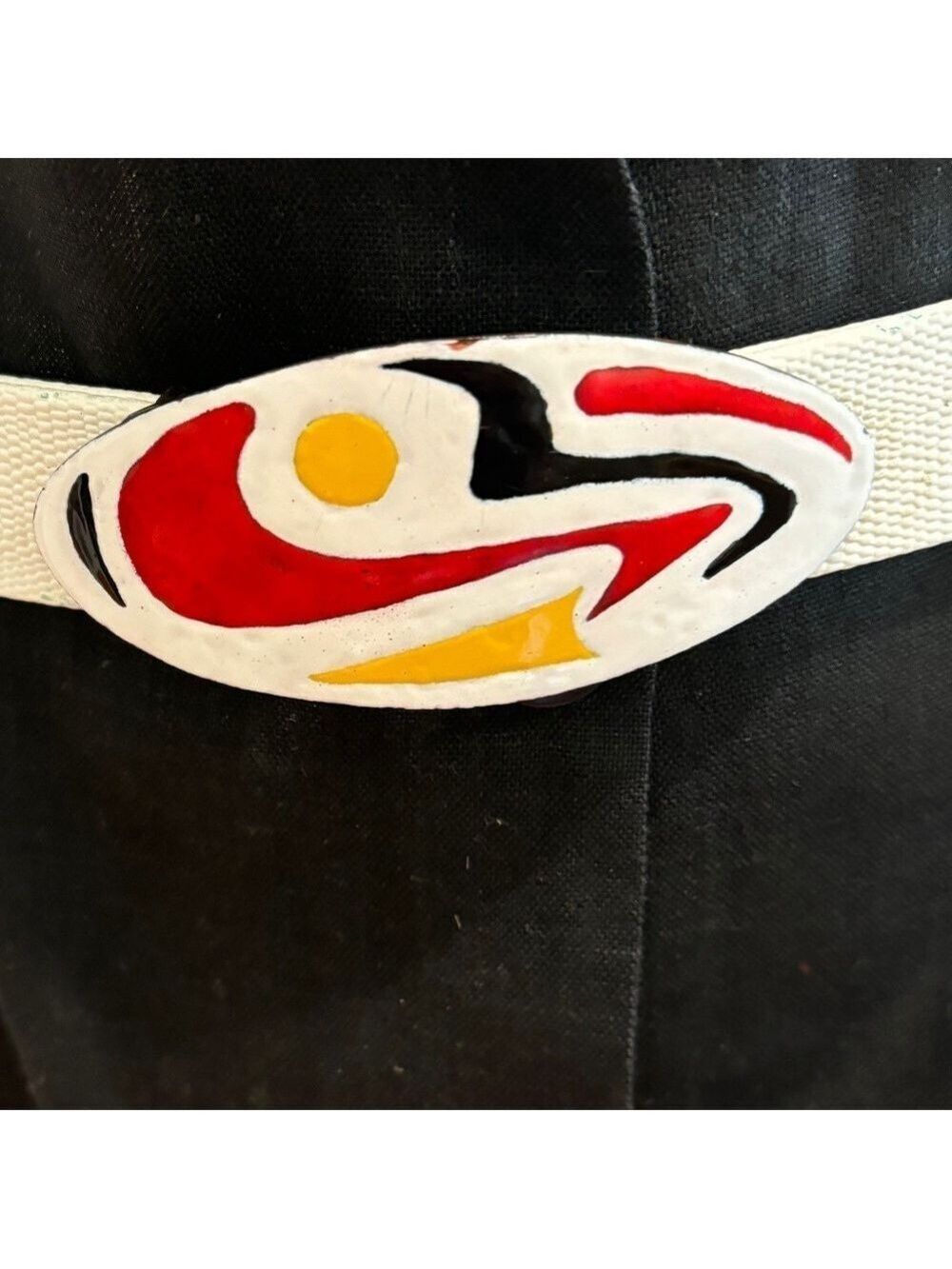 70s ENAMEL OVAL BELT BUCKLE W ABSTRACT DESIGN & COATED CANVAS ADJUSTABLE BELT